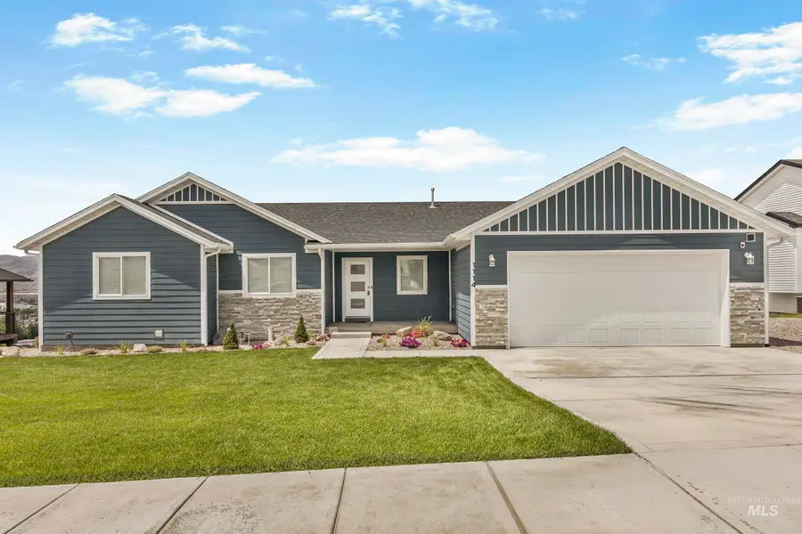 1114 Dolostone Dr, Pocatello, ID 83201 - #2