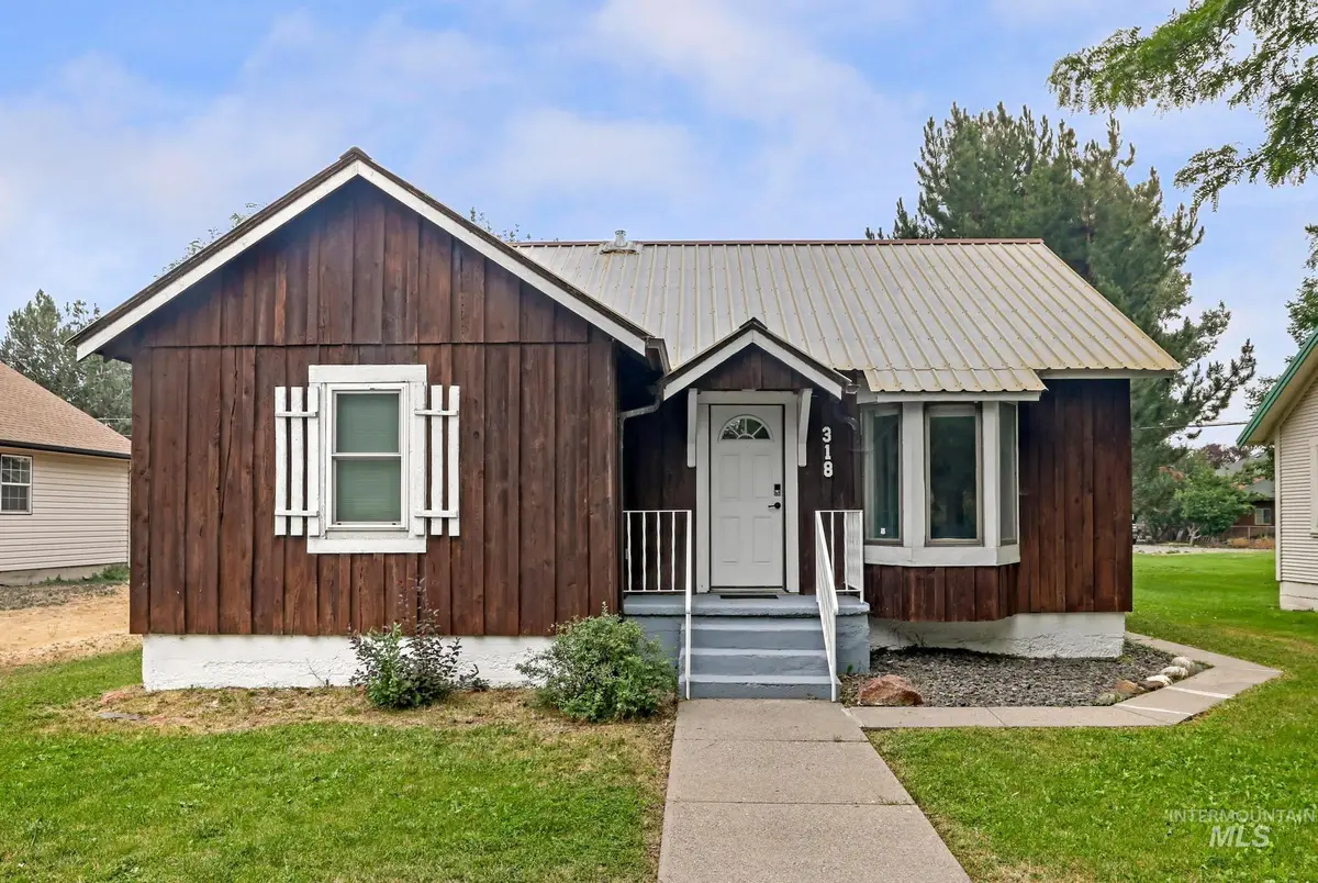 318 Nevada Street, Gooding, ID 83330 - #1