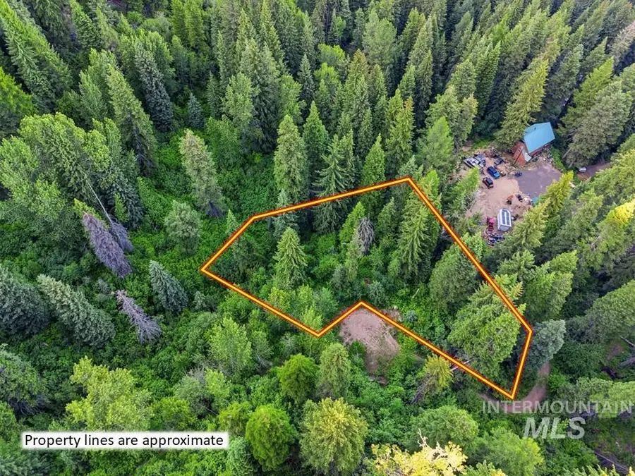 000 Cougar Drive, Cascade, ID 83611 - #2