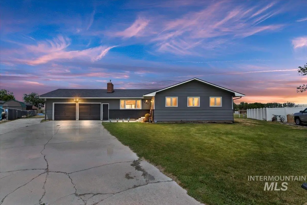 107 Rainbow Cir, Buhl, ID 83316 - #1