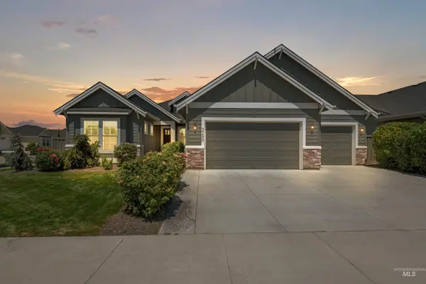 3288 E Gisborne St, Meridian, ID 83642