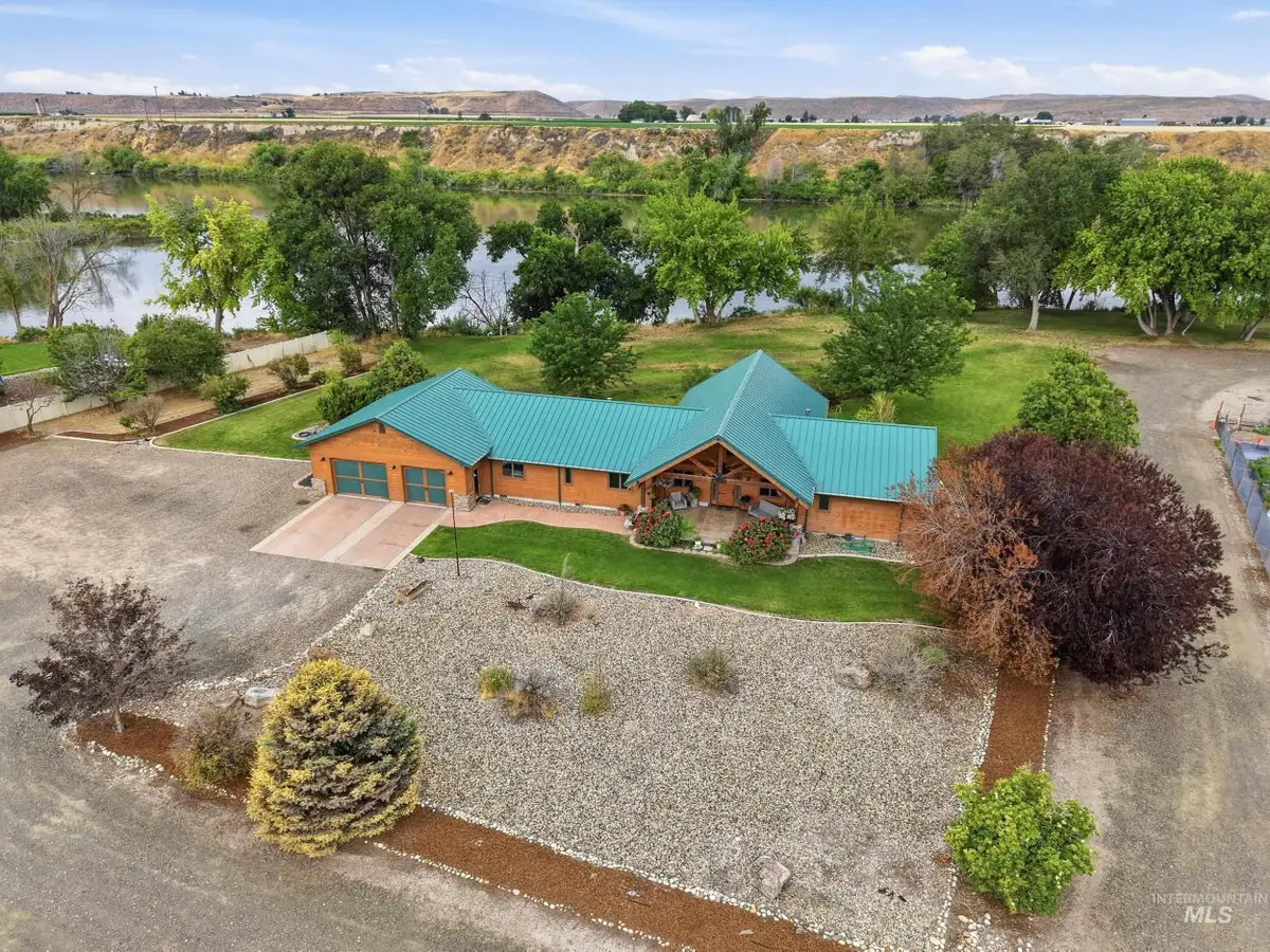339 Airport Rd, Weiser, ID 83672 - #1