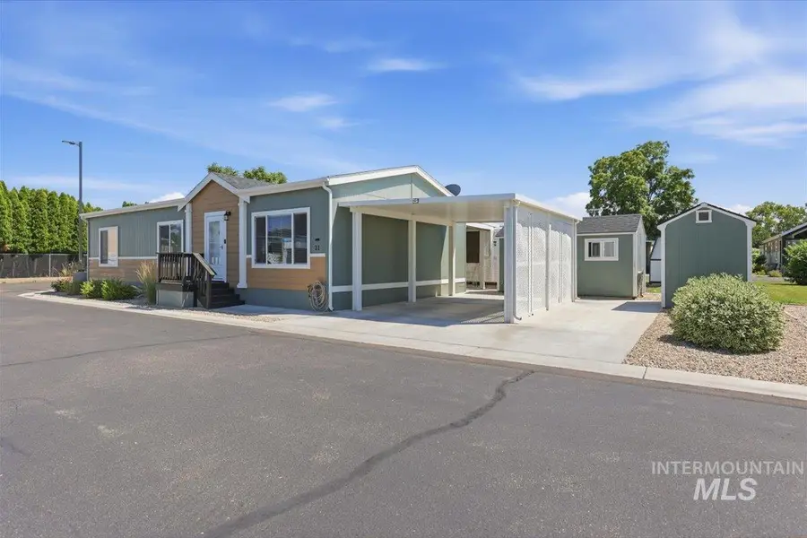 914 N Midland Blvd Trlr 21, Nampa, ID 83651 - #3