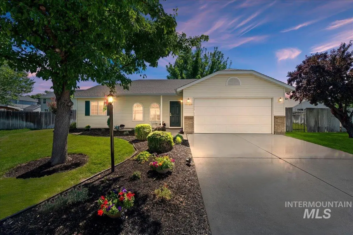 3422 Coachman Ct, Nampa, ID 83687 - #1