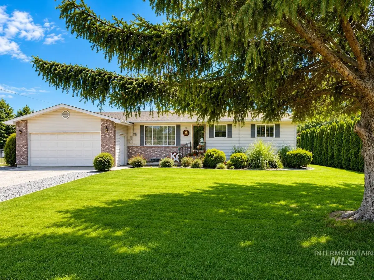 7711 Spring Dr, Nampa, ID 83687 - #1