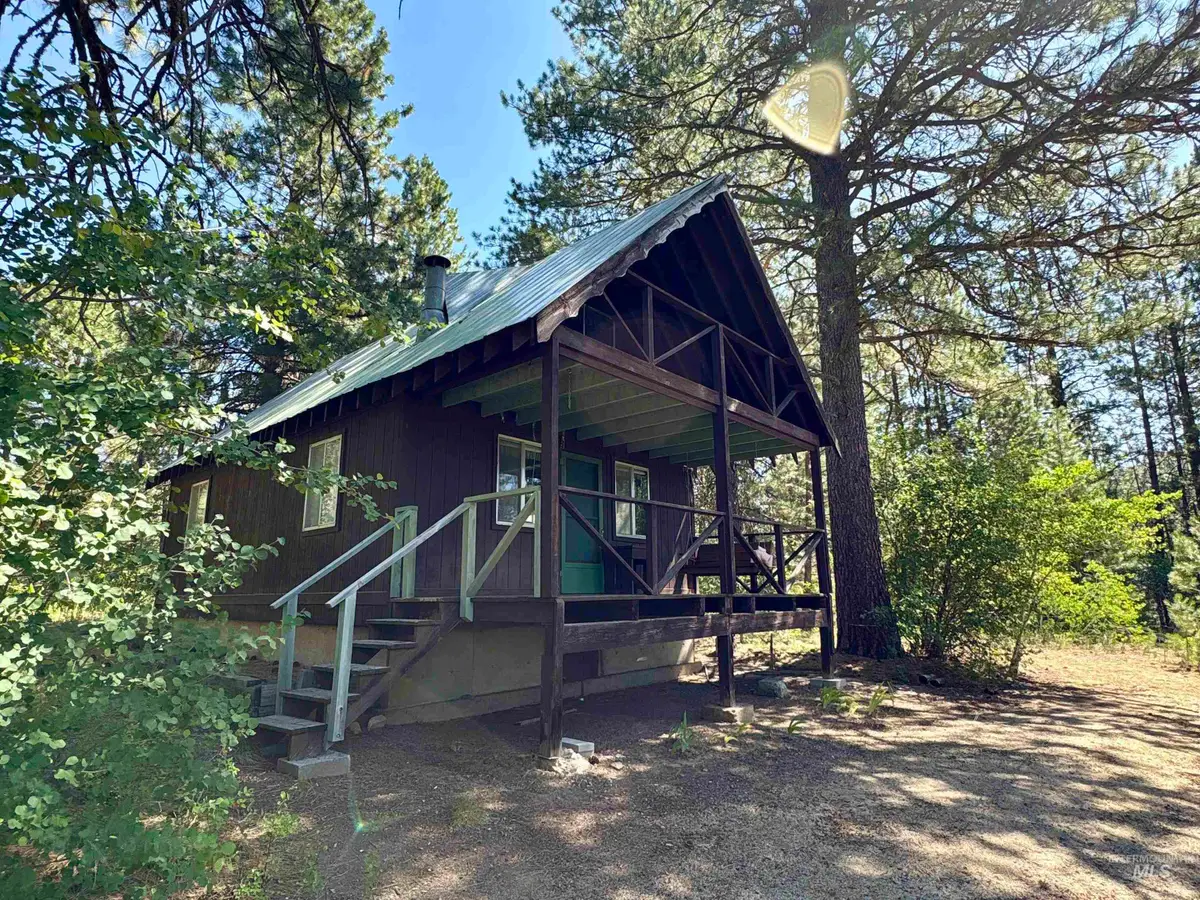 1100 Strawberry Loop Rd, Prairie, ID 83647 - #1