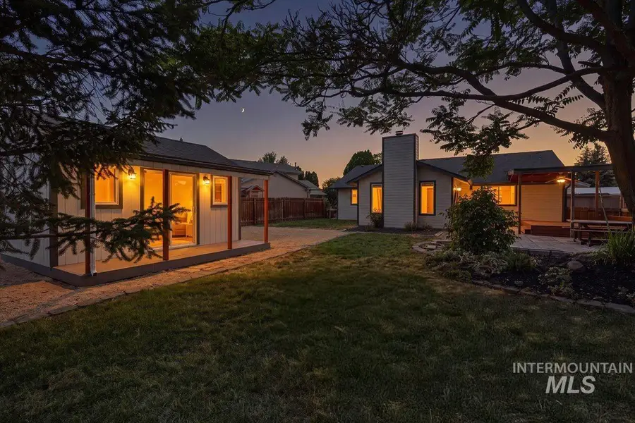 1579 E. Oakridge, Boise, ID 83716 - #3