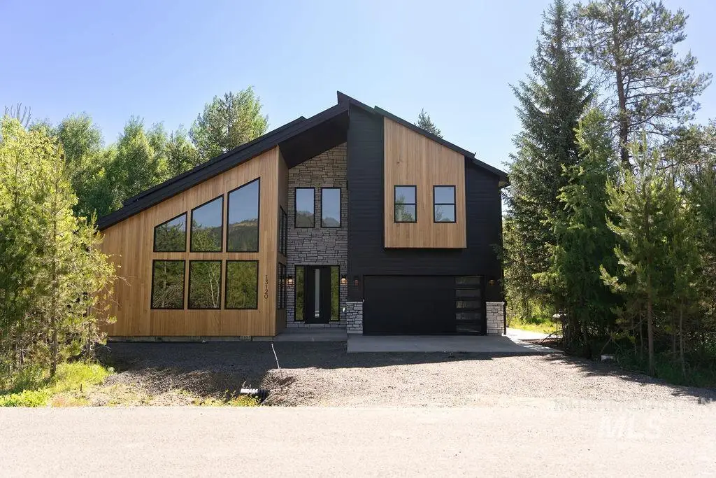 13120 Crane Shore Dr, Donnelly, ID 83615 - #1