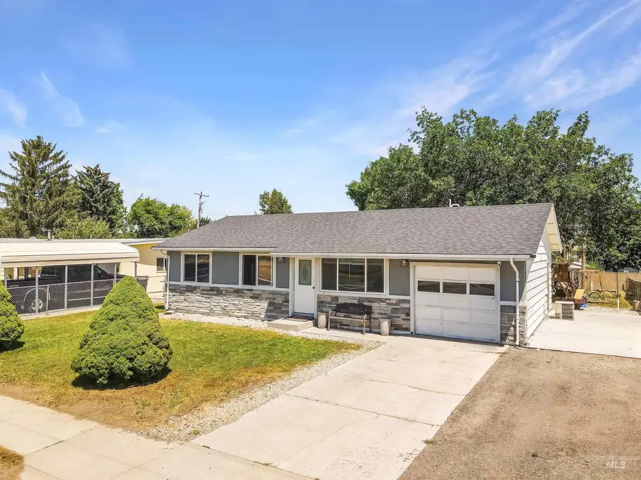 2631 Park Ave, Burley, ID 83318 - #2