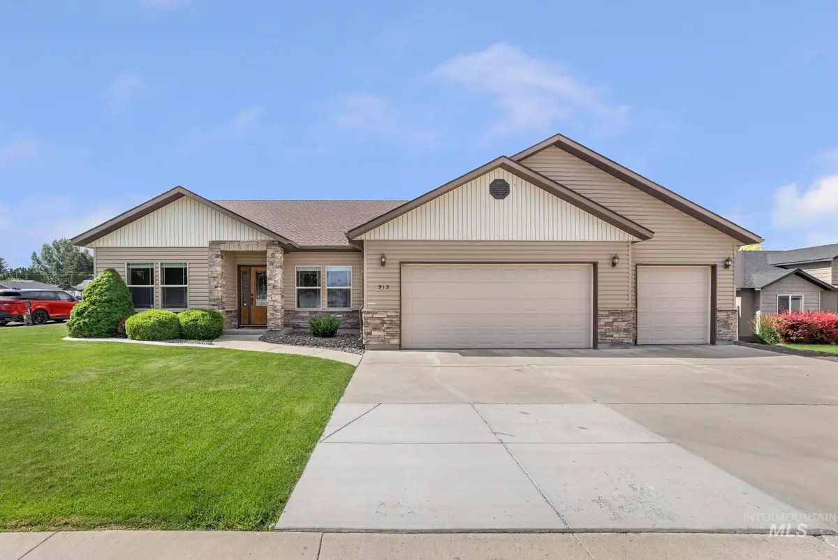 313 15th Ave E, Jerome, ID 83338 - #1