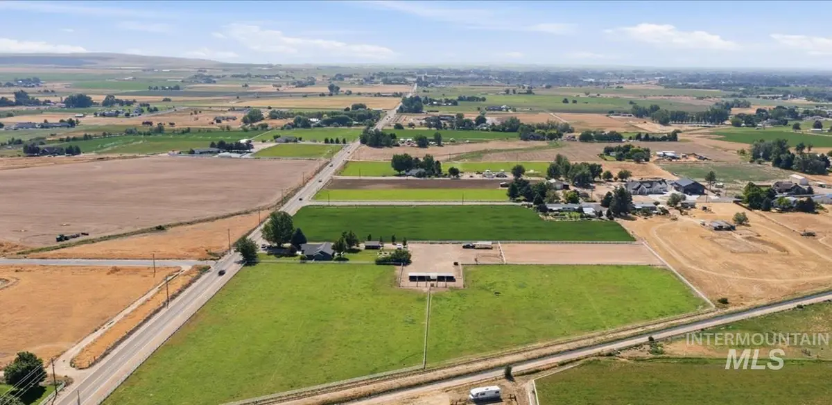 4376 E King Road, Kuna, ID 83634 - #1