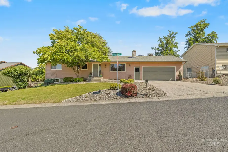 3615 Country Club Drive, Lewiston, ID 83501 - #2