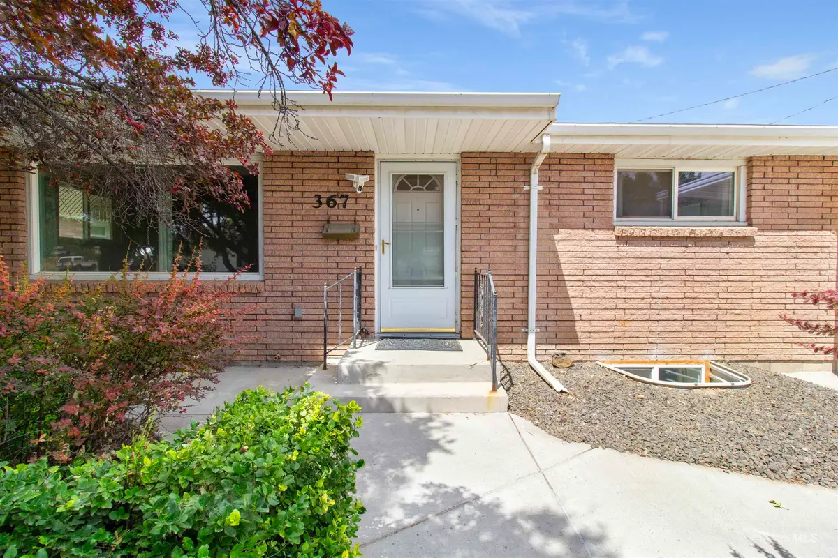 367 Ostrander St N, Twin Falls, ID 83301 - #1