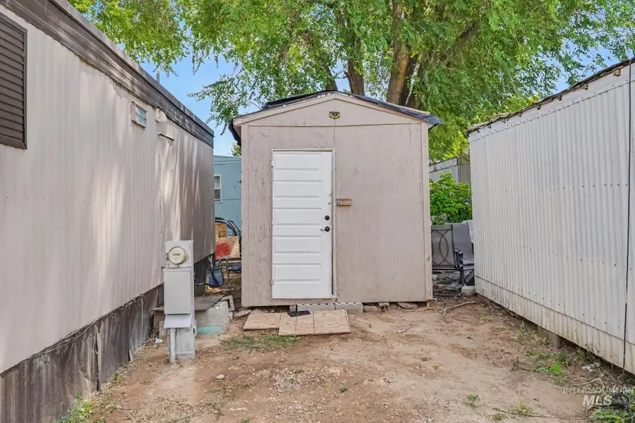 1410 W. Flamingo Avenue #Trlr 9, Nampa, ID 83651 - #2