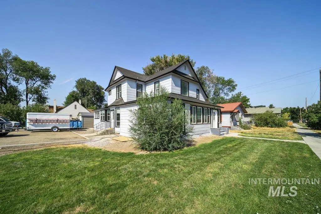 1317 S 4th St, Nampa, ID 83651 - #1