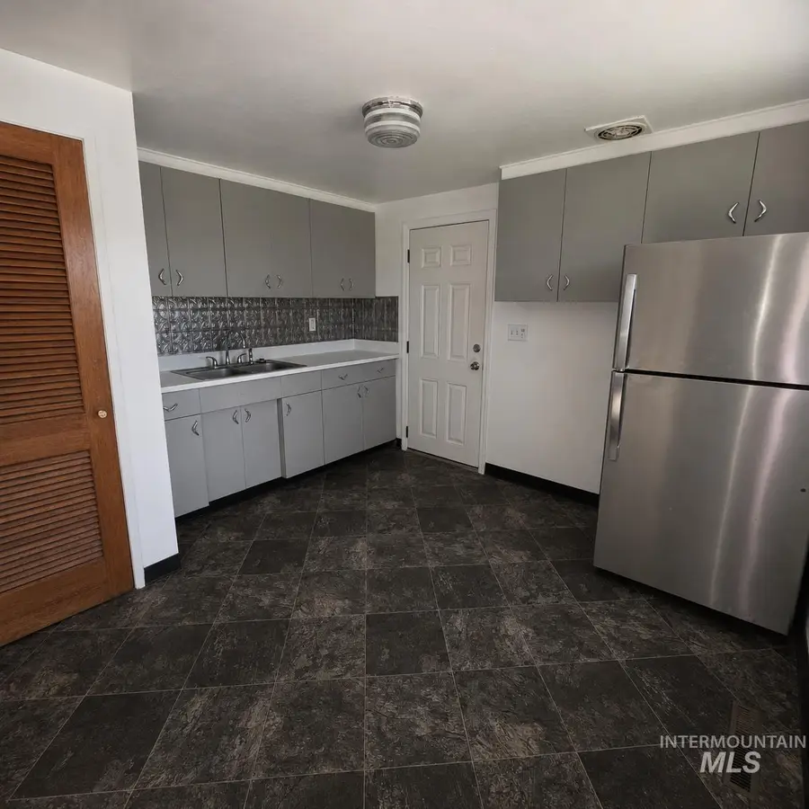 2431 Miller Avenue, Burley, ID 83318 - #3