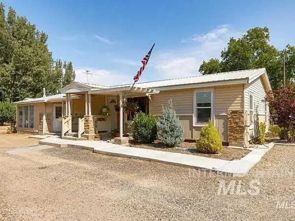 3334 NW 2nd, New Plymouth, ID 83655
