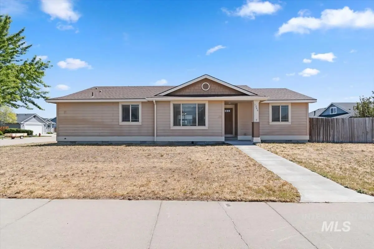1260 SW Rolling Hills Ave, Mountain Home, ID 83647 - #1