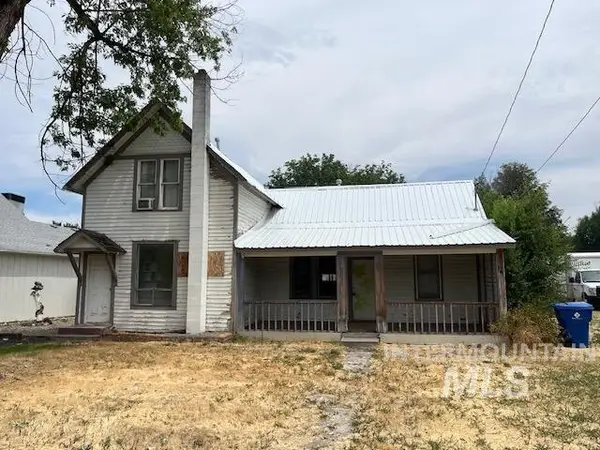 327 S 9th Street, Payette, ID 83661