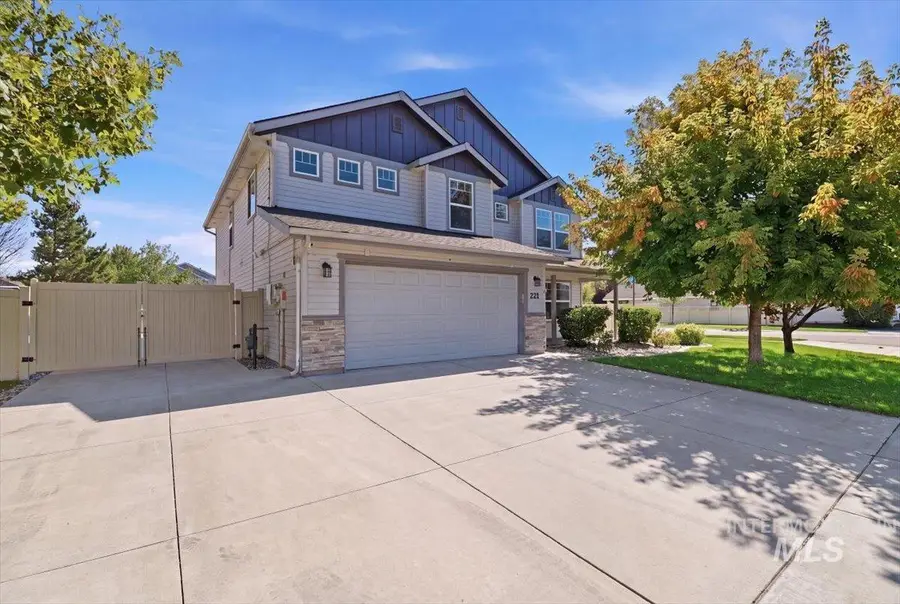 221 W Yosemite St, Meridian, ID 83646 - #2
