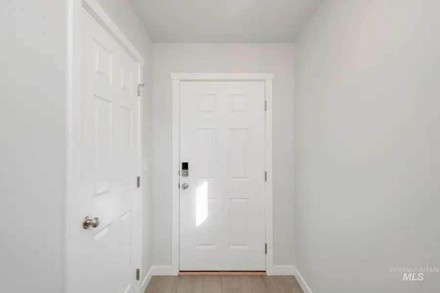 2527 W Fallon Lp, Nampa, ID 83651 - #2