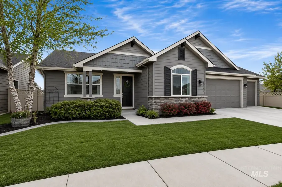 3902 N Rotaldo Ave, Meridian, ID 83646 - #2