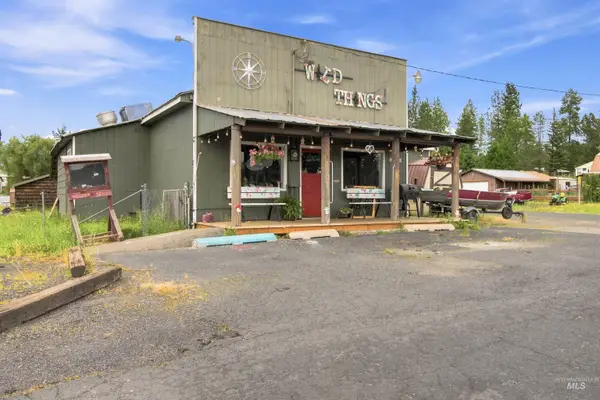 5588 Highway 8 E, Deary, ID 83823