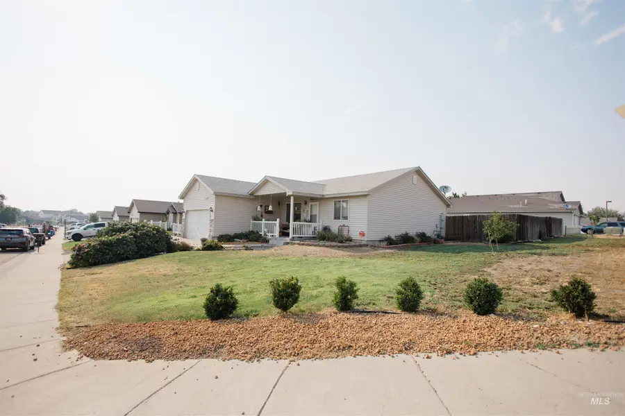 1188 NE Rockridge, Mountain Home, ID 83647 - #2