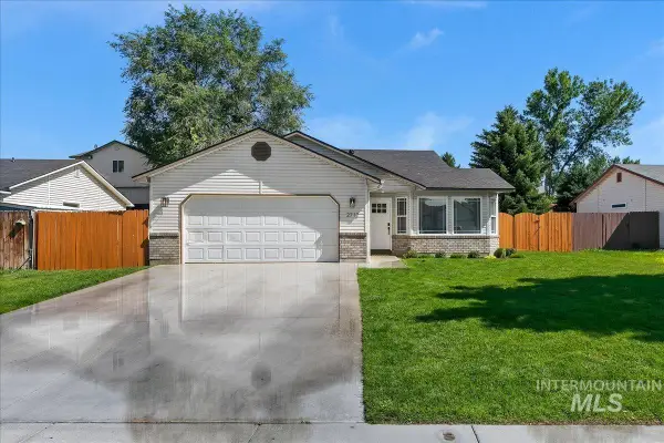 2712 Muskrat Ave, Nampa, ID 83687