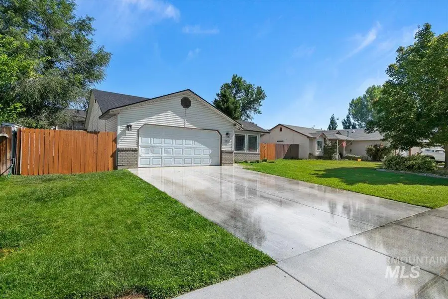 2712 Muskrat Ave, Nampa, ID 83687 - #3