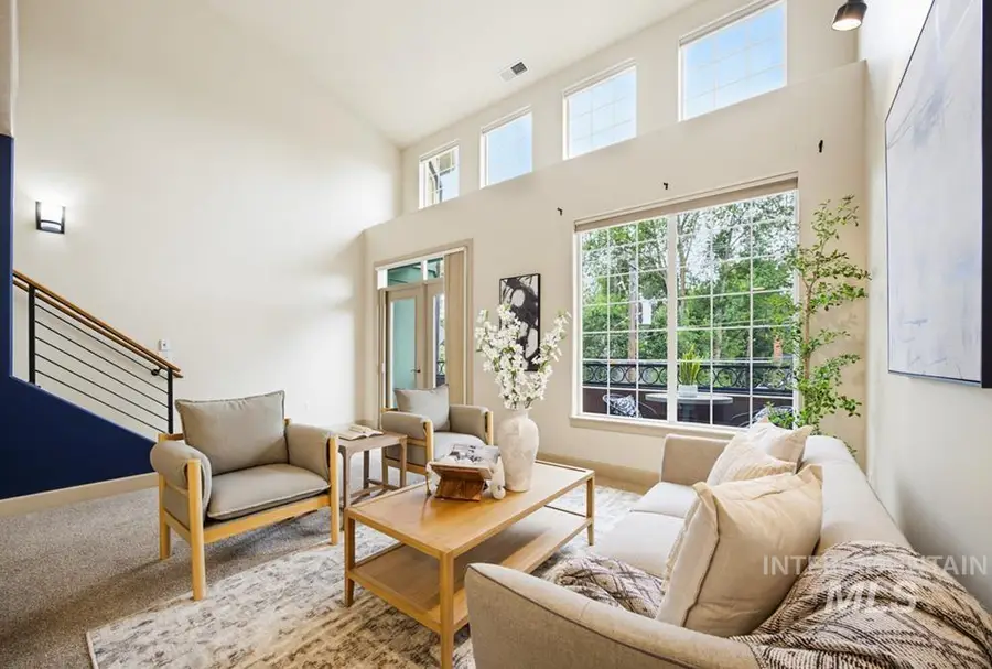 1207 W Fort St #216, Boise, ID 83702 - #3