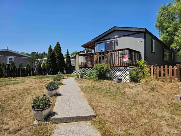 609 N Almon #3046, Moscow, ID 83843