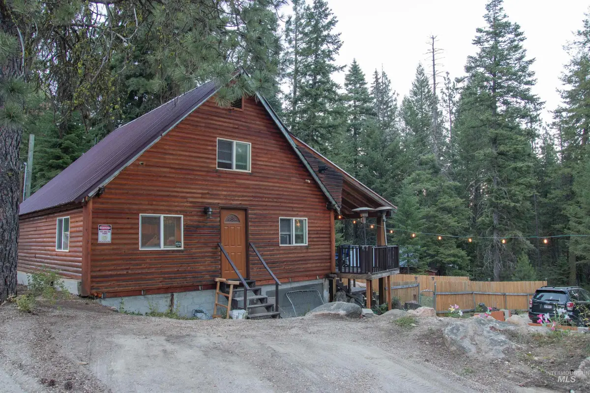 598 West Mountain Road, Cascade, ID 83611 - #1