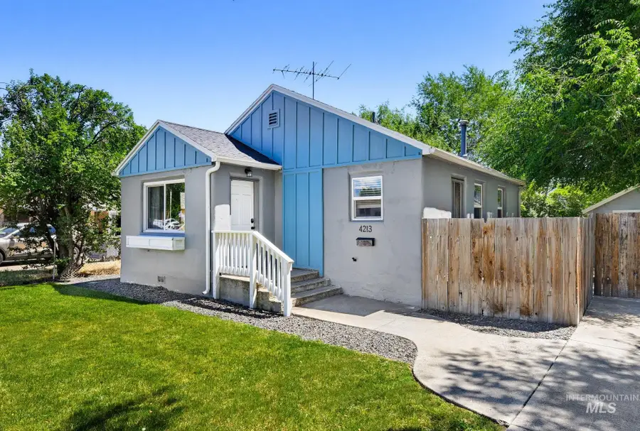 4213 W Clark St, Boise, ID 83705 - #3