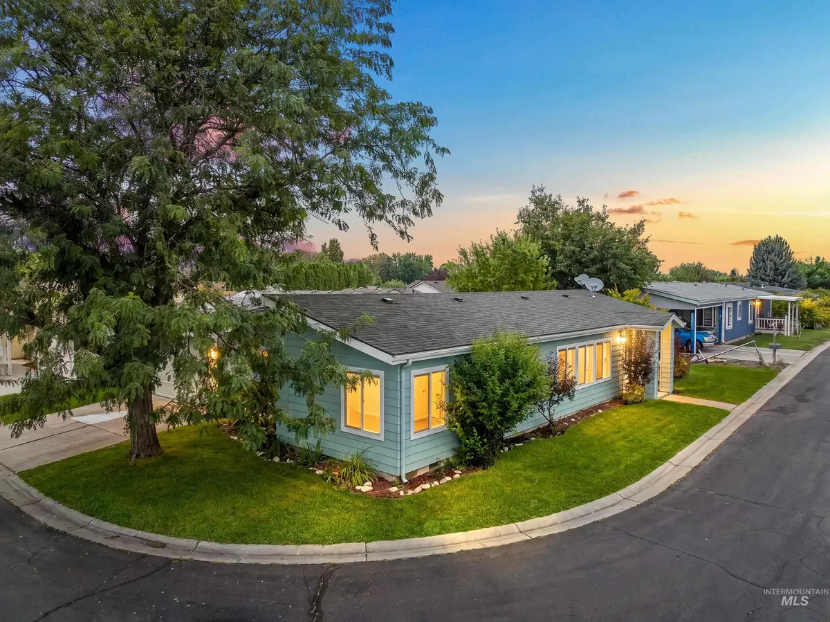 639 S Gamay Ln, Boise, ID 83709 - #1