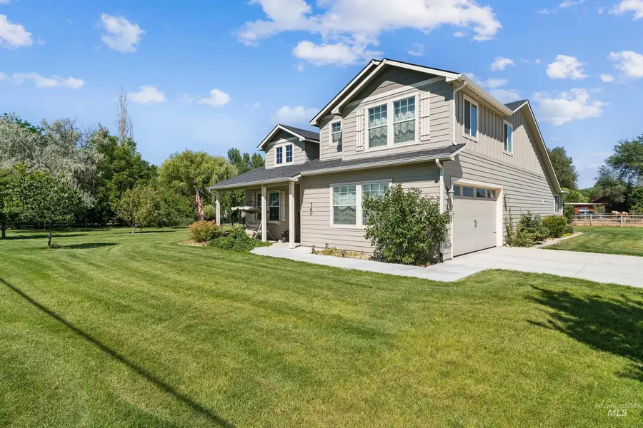 740 S School Ave, Kuna, ID 83634 - #3