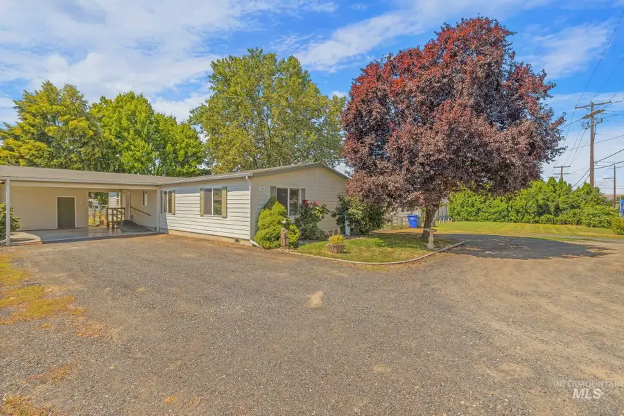 3416 10th St, Lewiston, ID 83501 - #2