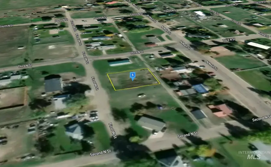 240 1st W St, Downey, ID 83234 - #3