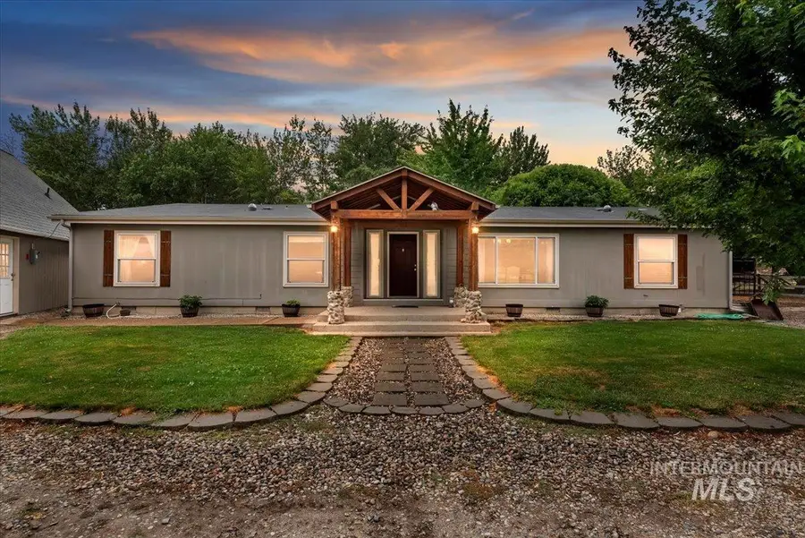 2123 Petersburg Ave, Letha, ID 83636 - #3