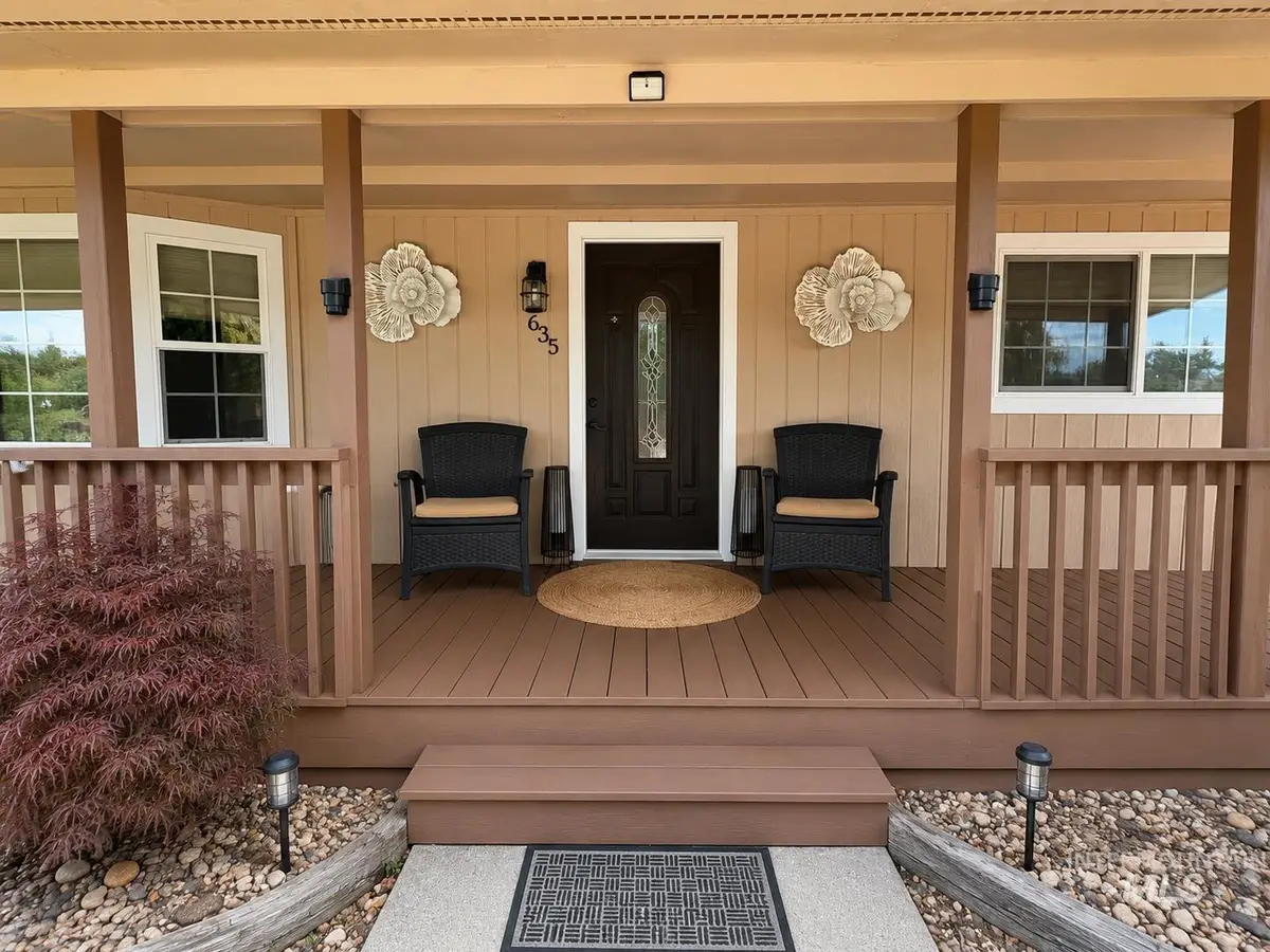635 S 13th E, Mountain Home, ID 83647 - #1