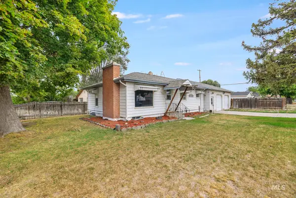 305 Borah Avenue, Twin Falls, ID 83301