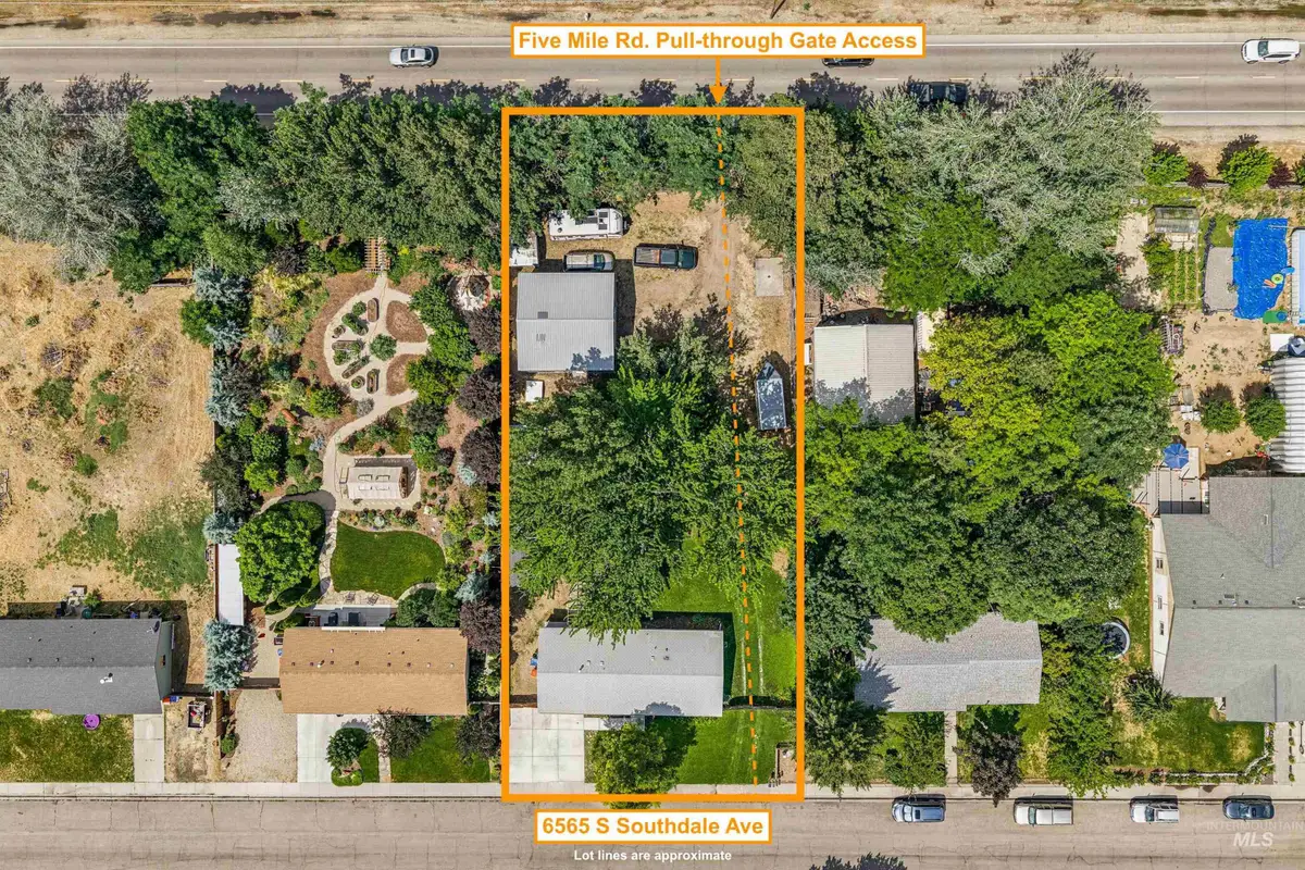 6565 S Southdale Ave, Boise, ID 83709 - #1