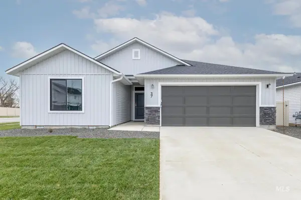 208 W 17th Ave, Jerome, ID 83338