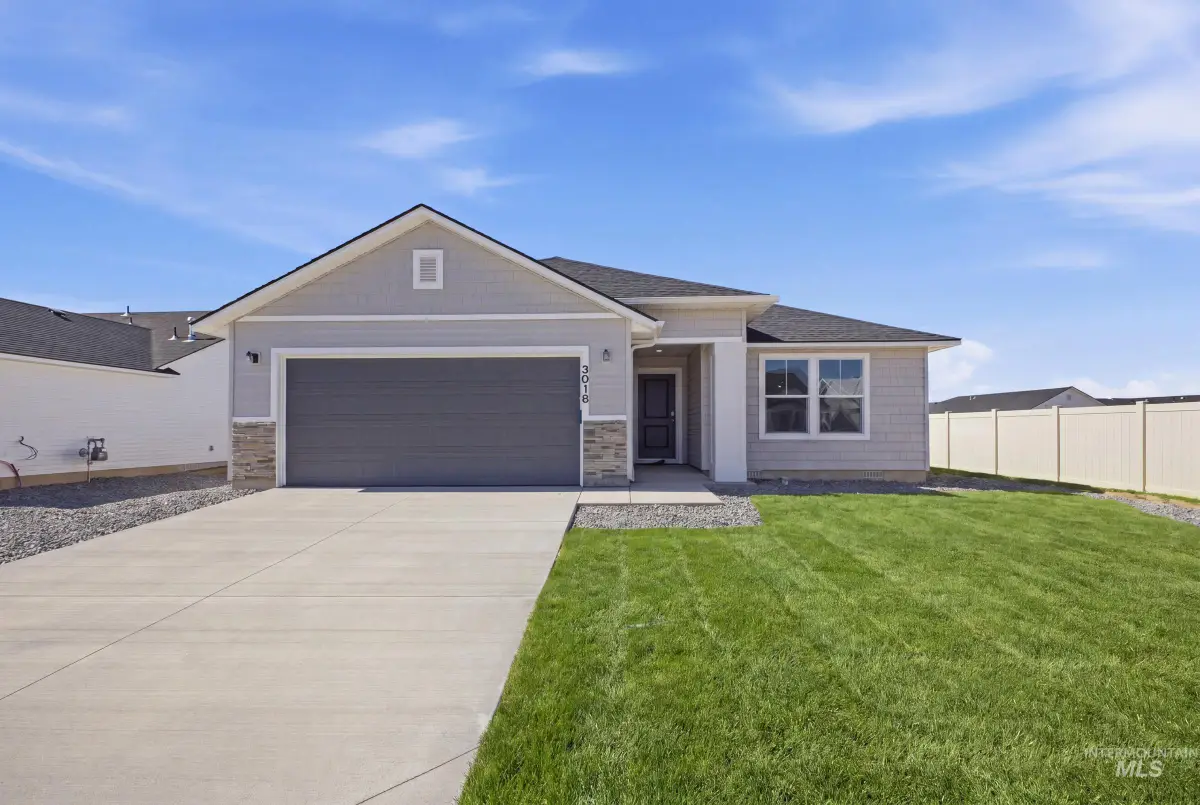 212 Benbrook Ave, Caldwell, ID 83605 - #1
