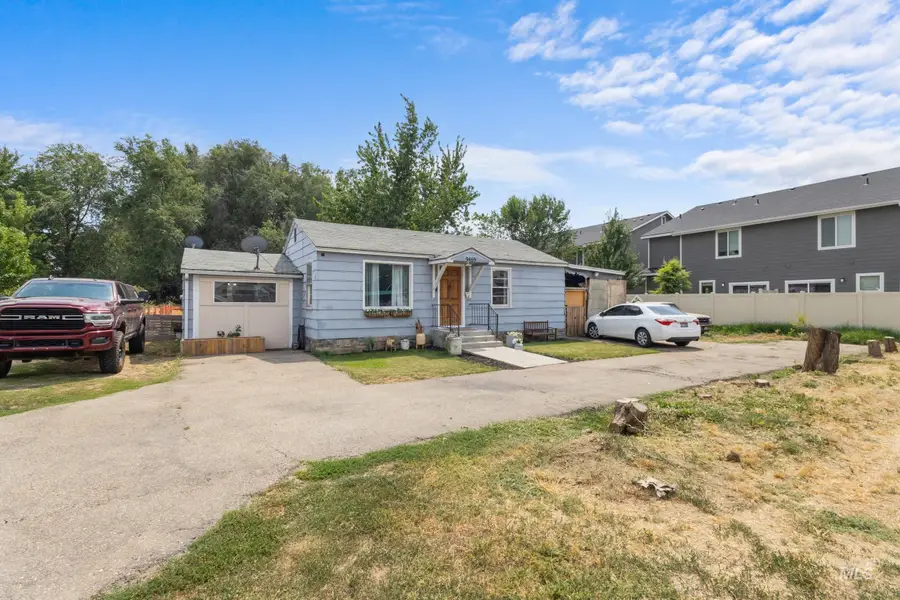 9469 W Ustick Rd, Boise, ID 83704 - #2