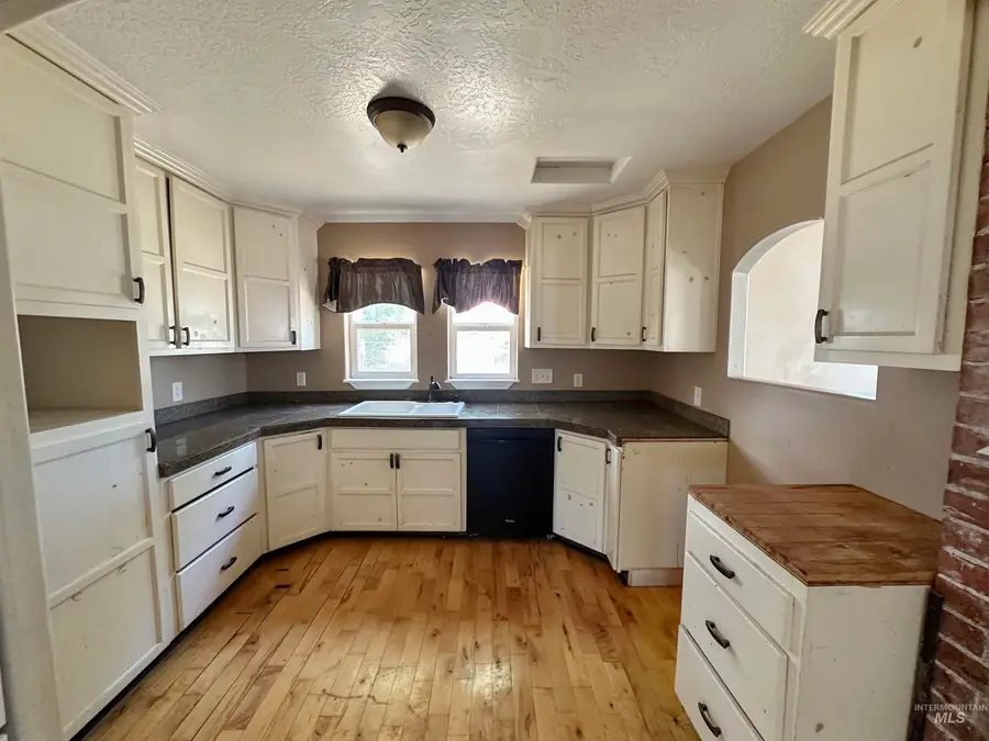 306 Illinois Ave, Council, ID 83612 - #2
