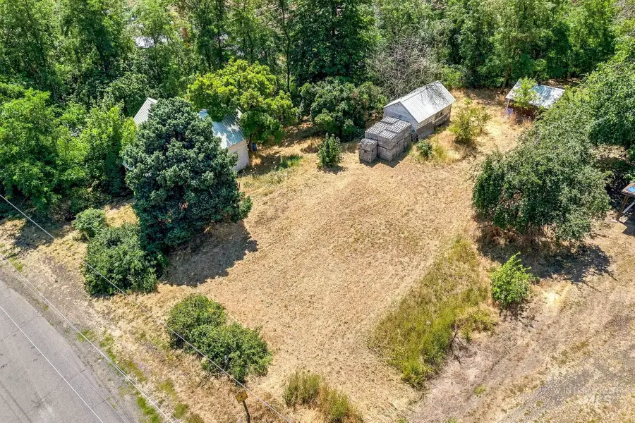 101 2nd St, Juliaetta, ID 83835 - #2