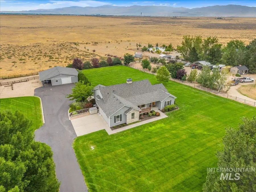5702 W Hollilynn Dr, Boise, ID 83709 - #3
