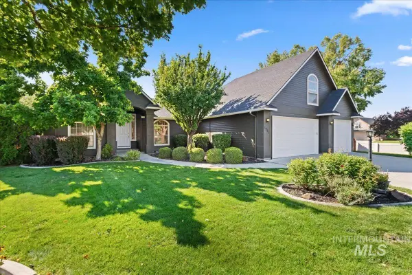 3901 N Price Way, Meridian, ID 83646