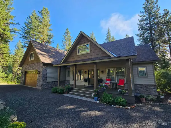 4490 Vardon Rd, New Meadows, ID 83654